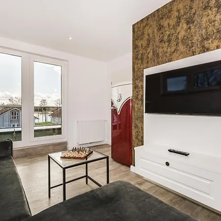 Ferienhaus-see-sauna-kamin-hund Mit E-ladestation * Krakow am See