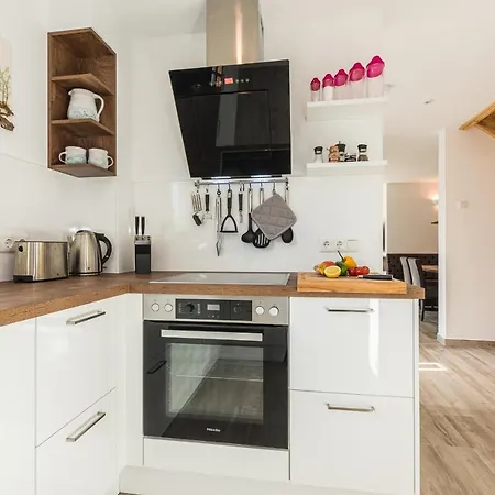 Casa vacanze Ferienhaus-see-sauna-kamin-hund Mit E-ladestation *