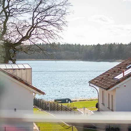 Ferienhaus-see-sauna-kamin-hund Mit E-ladestation Hébergement de vacances