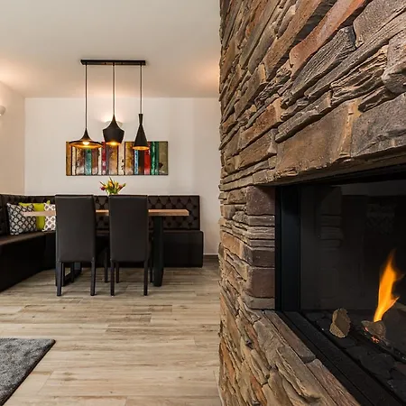 Ferienhaus-see-sauna-kamin-hund Mit E-ladestation *